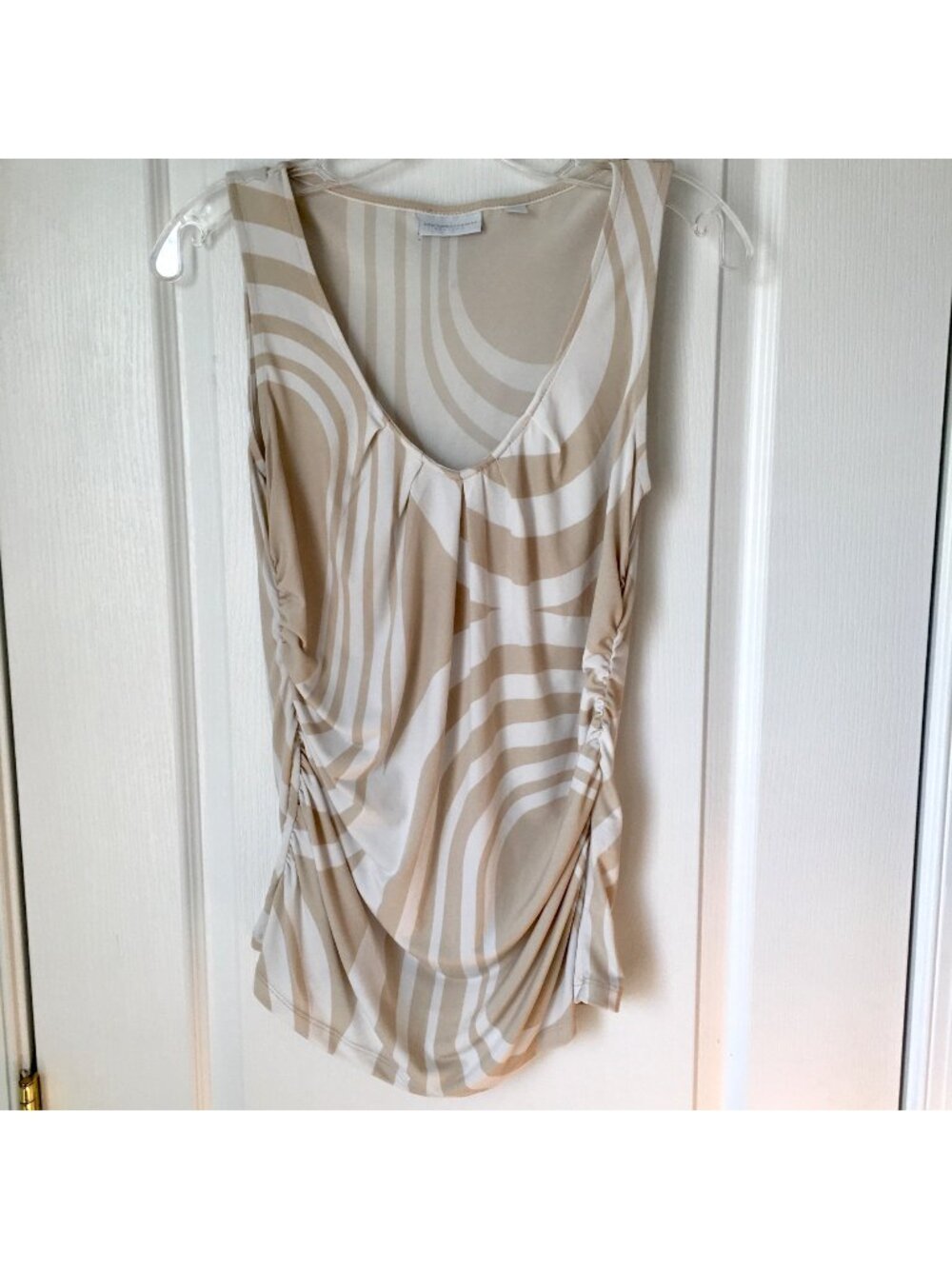 New York and Company Stretch Tank Top Size Small Beige White Ruched Pleated